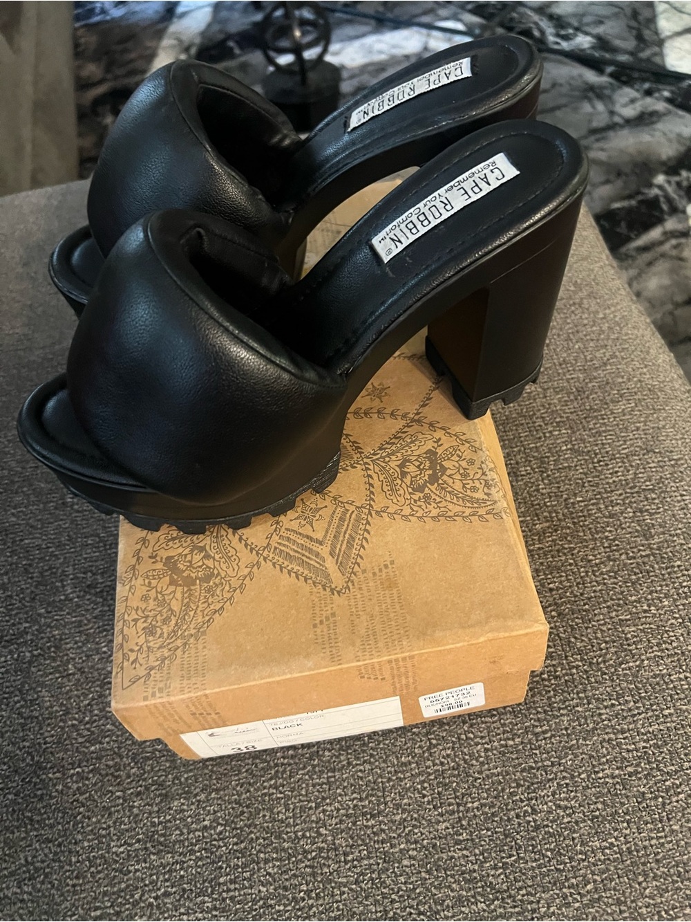 Cape Robbin Black Chunky Padded Slide Heels